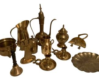 382 - Group Lot of Assorted Brass Items