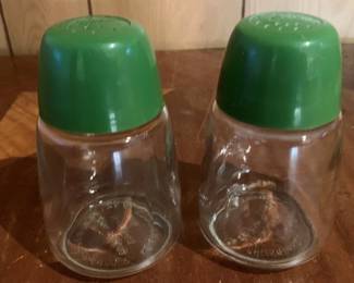188 - Salt and Pepper Shakers - 5 x 2.5 (Description): Fed. Housewares Chicago, IL