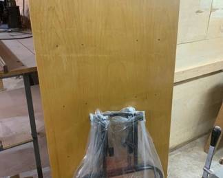 546 - Wood Table w/ Foldable Metal Legs - 64 x 31.5
