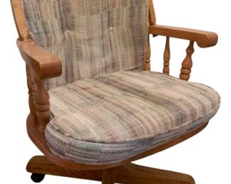 297 - Oak Rolling Desk Chair w/ Cushion (Description): 38 x 25 x 22