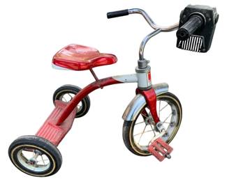 19 - Kid's Tricycle - 23 x 25 x 17