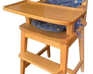 175 - Wooden Vintage High Chair - 38 x 17.5 x 21