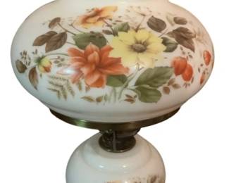 241 - Gone With the Wind Hurricane Lamp