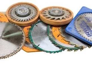 573 - Group Lot of Saw Blades