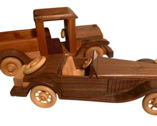 370 - Wooden Handmade Pickup Truck & Classic (Description): Roadster - 5.5 x 13 x 5