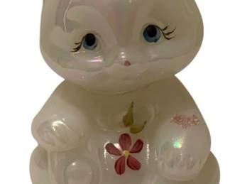 279 - Handpainted and Signed Fenton Bear (Description): 3.5 x 2 x 2
