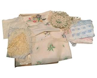 435 - Group Lot of Assorted Doileys & Embroidered Linens