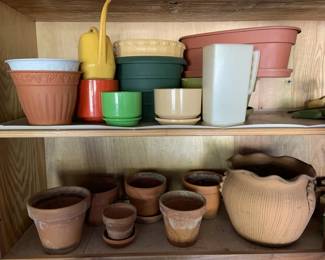 51 - 2 Shelf Lots of Planters