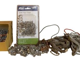 530 - Group Lot of Assorted Chains