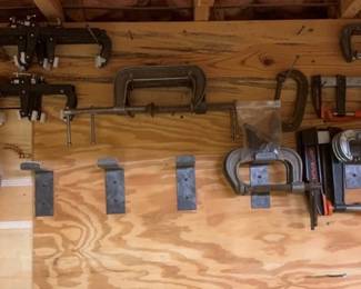 565 - Group Lot of Assorted Clamps