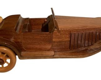 365 - Wooden Handmade Classic Roadster (Description): 13.5 x 12 x 4.5