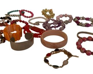 450 - Group Lot of Assorted Bracelets