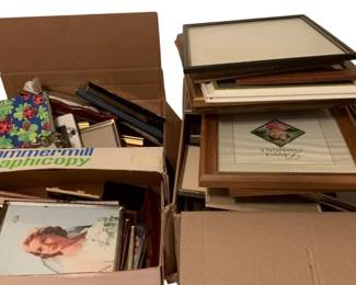 386 - Group Lot of Assorted Picture Frames