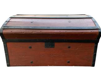 70 - Vintage Wooden Trunk 15 x 27.5 x 15.5