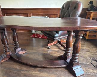 Desk and executive chair