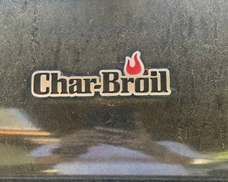 Char-Broil Advantage Series 4-Burner Gas Grill