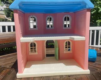 Vintage Little Tikes My Size Barbie Dollhouse