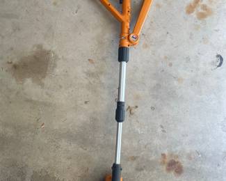 Black+Decker 18V Cordless String Trimmer