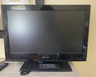 Emerson 32-inch LCD HDTV
