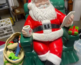 Vintage Alberta Molds Ceramic Santa Claus Music Box