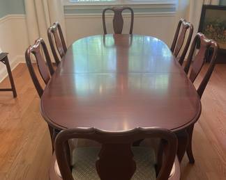 Vintage Queen Anne Style Cherry Dining Set