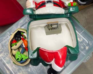Vintage Alberta Molds Ceramic Santa Claus Music Box