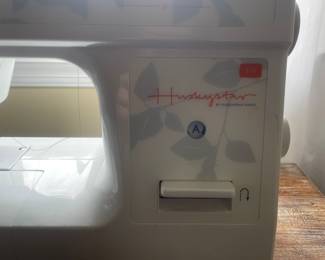 Husqvarna Viking Huskystar E10 Sewing Machine