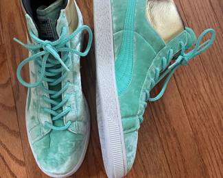 Puma Suede Classic XXI High-Top Sneakers
