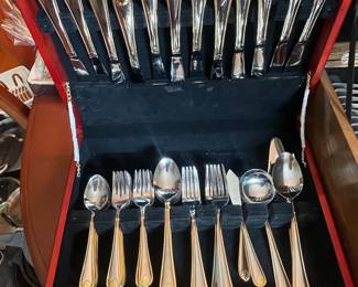 Hampton Silversmiths Stainless Steel Flatware Set with Gold Accents
