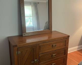 Young Hinkle Oak Dresser with Mirror