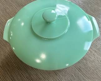 Anchor Hocking Fire King Jadeite Casserole Dish with Lid second image