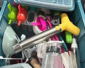 Assorted Kitchen Gadgets Bundle
