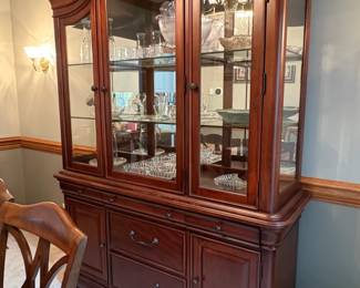Legacy Classic Furniture China Cabinet and Buffet third image