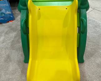KidKraft Hop and Slide Frog Toddler Climber