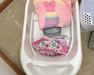 FisherPrice in Sling n Seat Tub