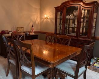 Traditional Cherry Wood Dining Set with China Cabinet