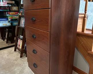 FiveDrawer Chest of Drawers third image