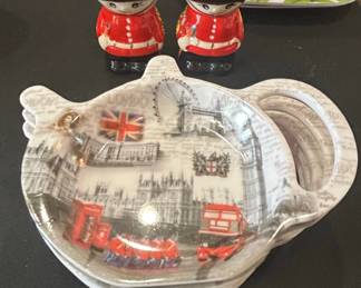 London Themed Stackable Tea Bag Holder and Queens Guard Salt and Pepper Shakers