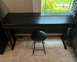 Digital Piano Keyboard with Stool second image