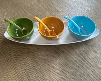 Melamine Serving Bowl Set with Tray