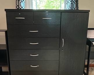 Hodedah Drawer Black Chest with Door
