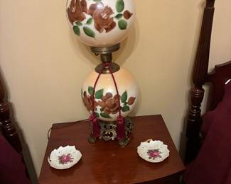 Hand Painted Floral Gone with the Wind Style Lamp