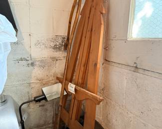 Antique wooden artist's easel