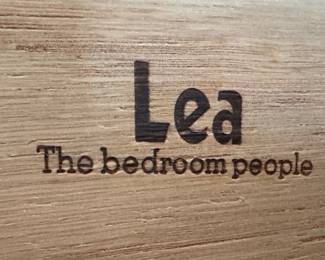 Lea The bedroom people