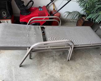 Reclining lawn chairs