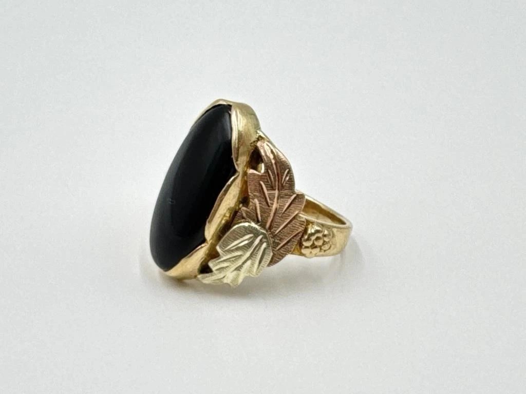 onyx ring