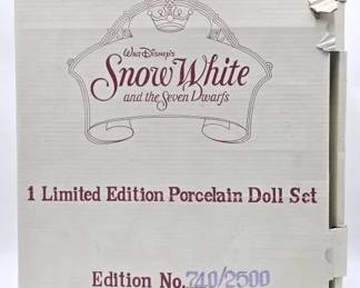 Vintage disney snow white porcelain doll set