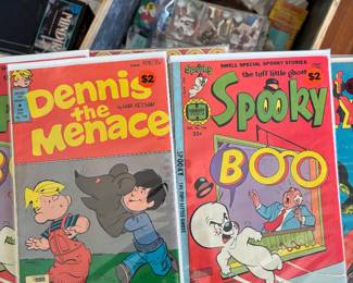COMICS 
