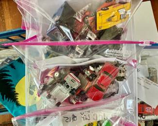 Massive Collection of Matchbox and Die Cast Cars 