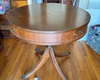Round Hallway or foyer table 